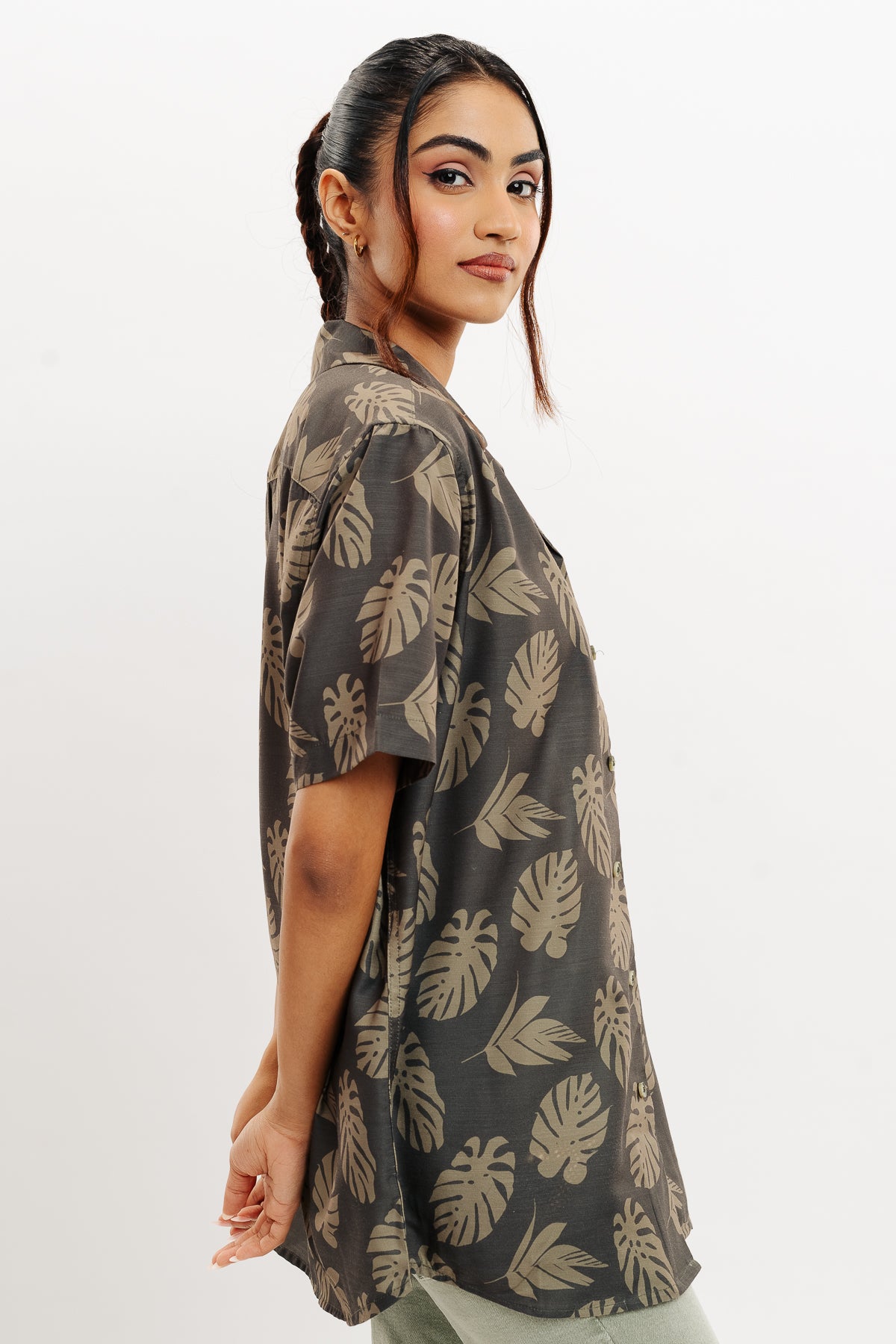 Leafy Serenity Women's Resort Shirt