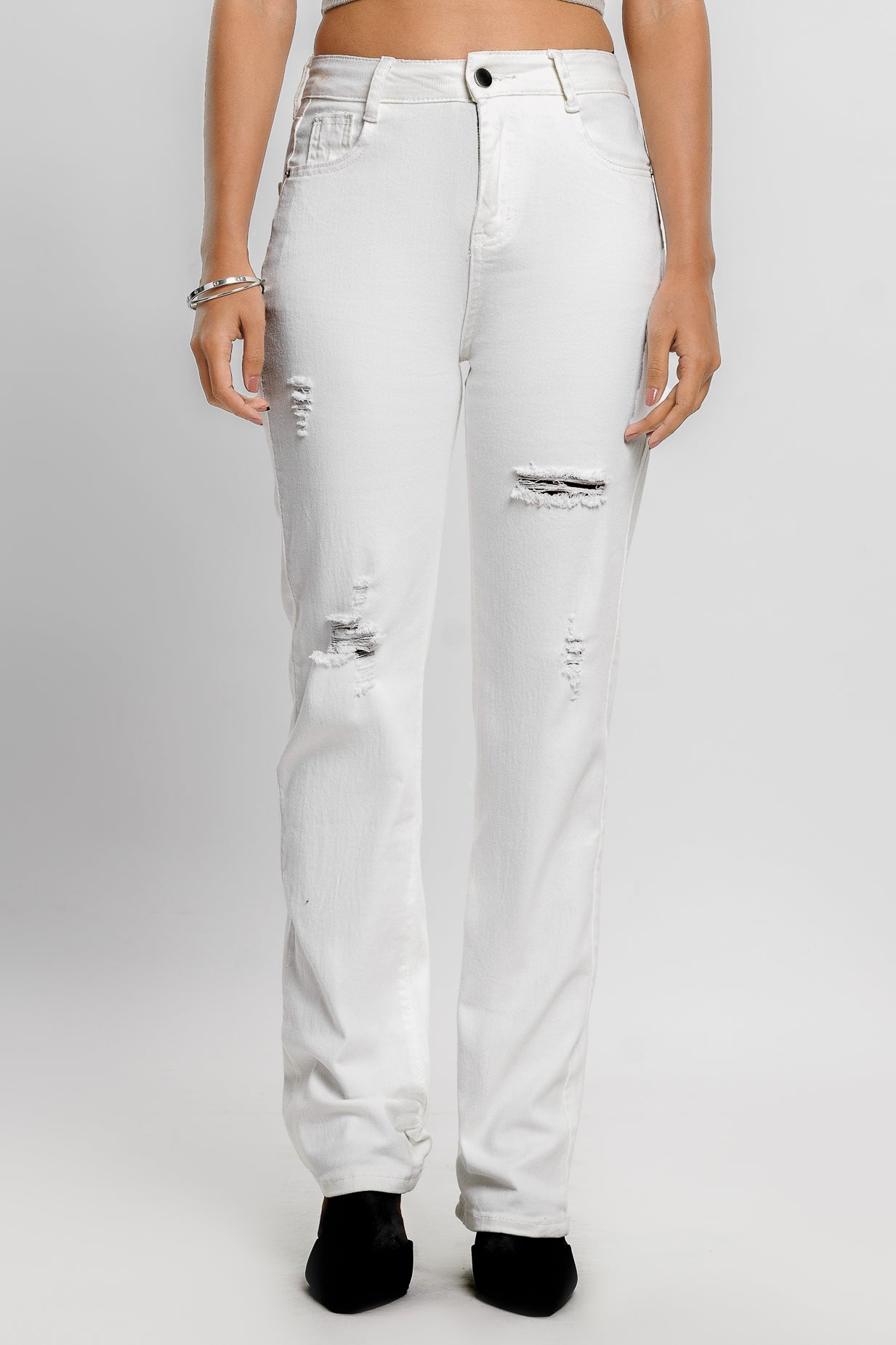 WHITE SLIM FIT DISTRESSED JEANS