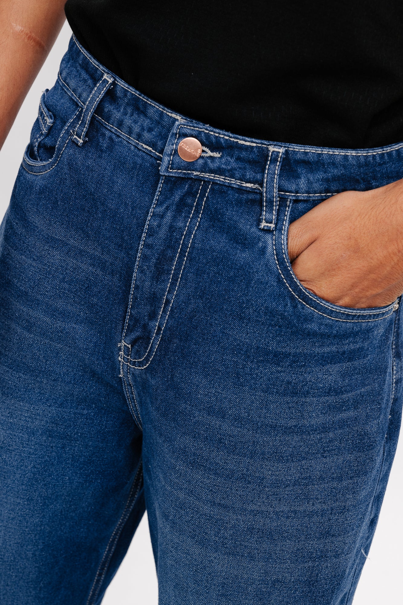 Basic straight men's jeans