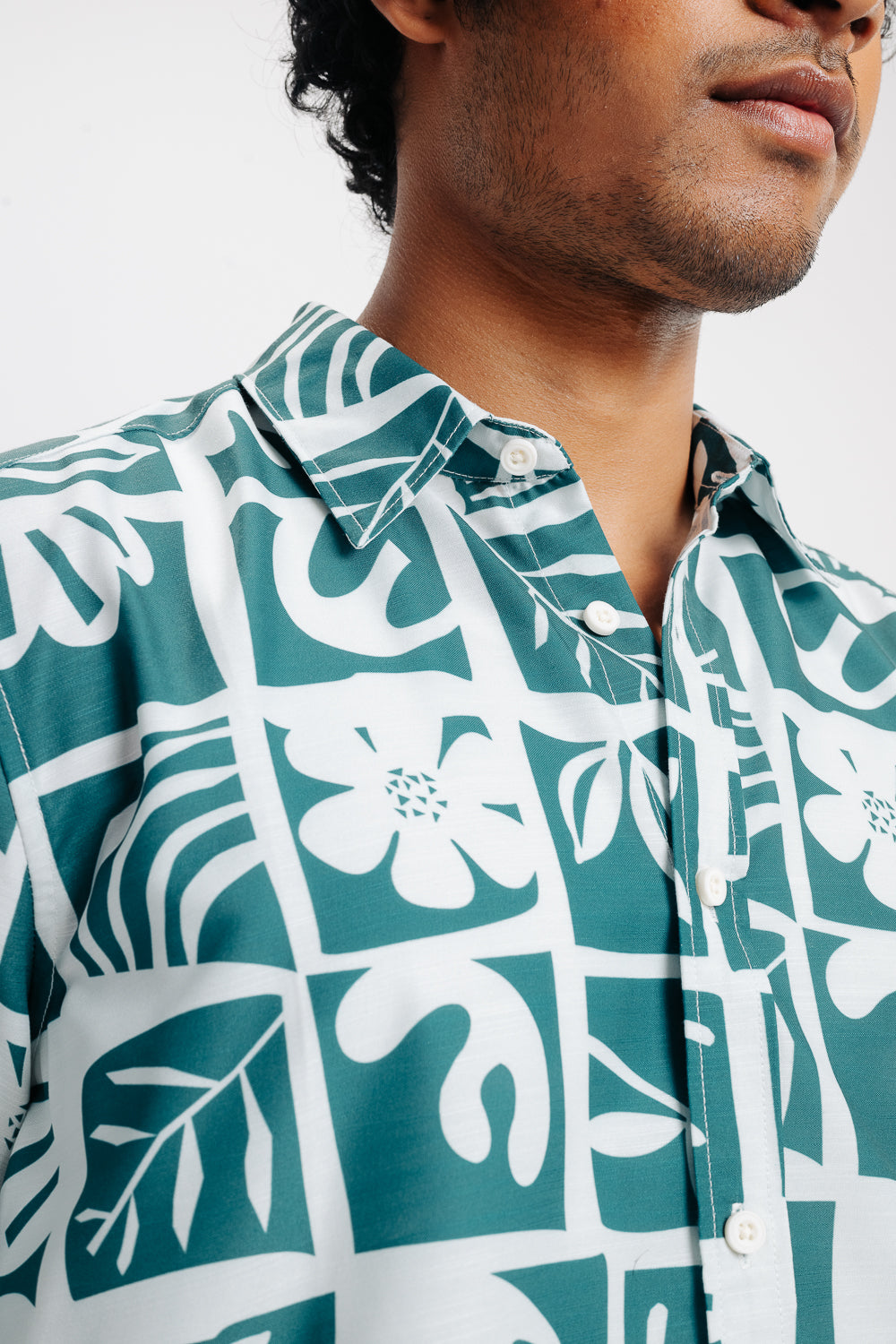 Full Bloom Print Men's Resort Shirt