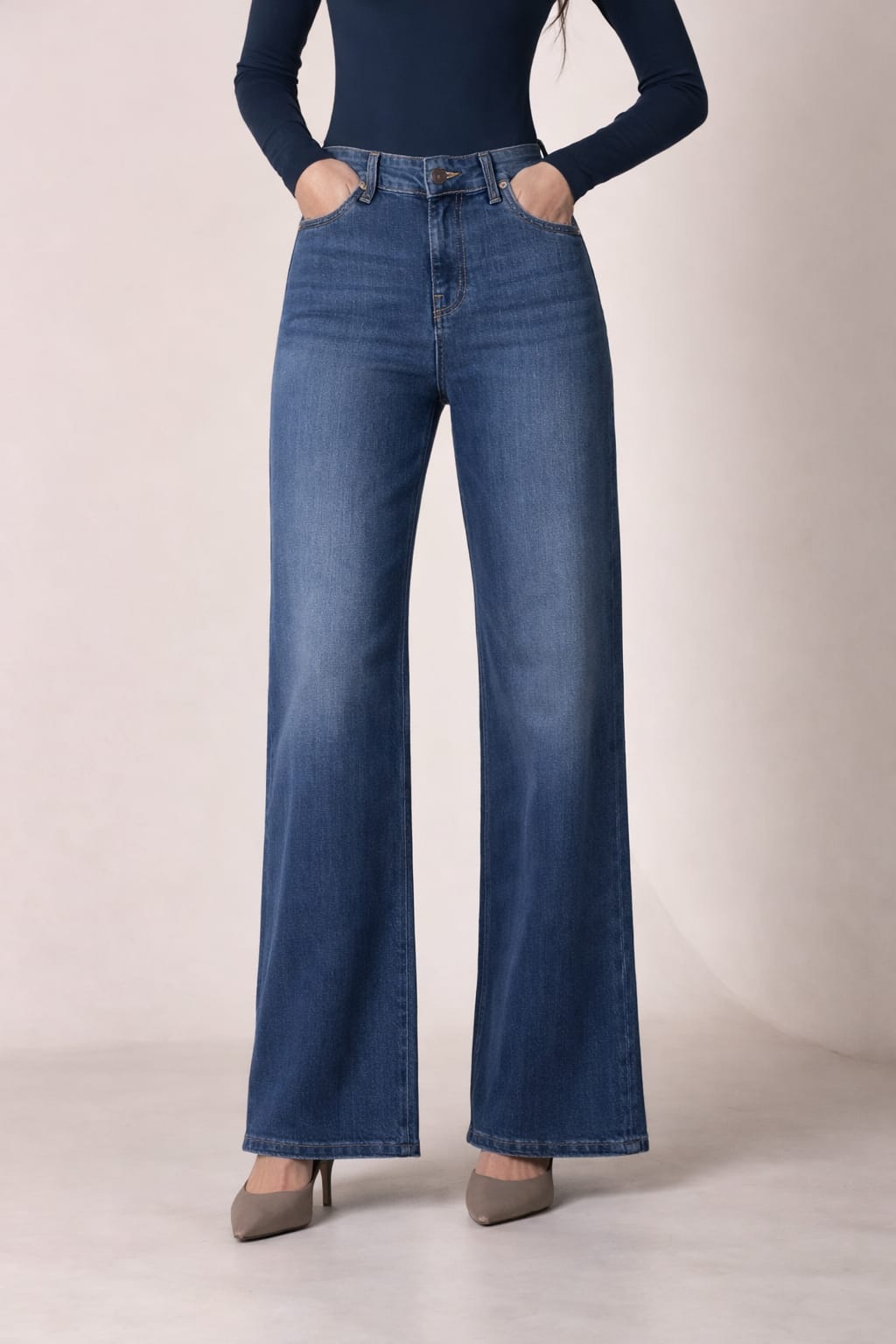 Deluxe On the Go Wide Leg Jeans
