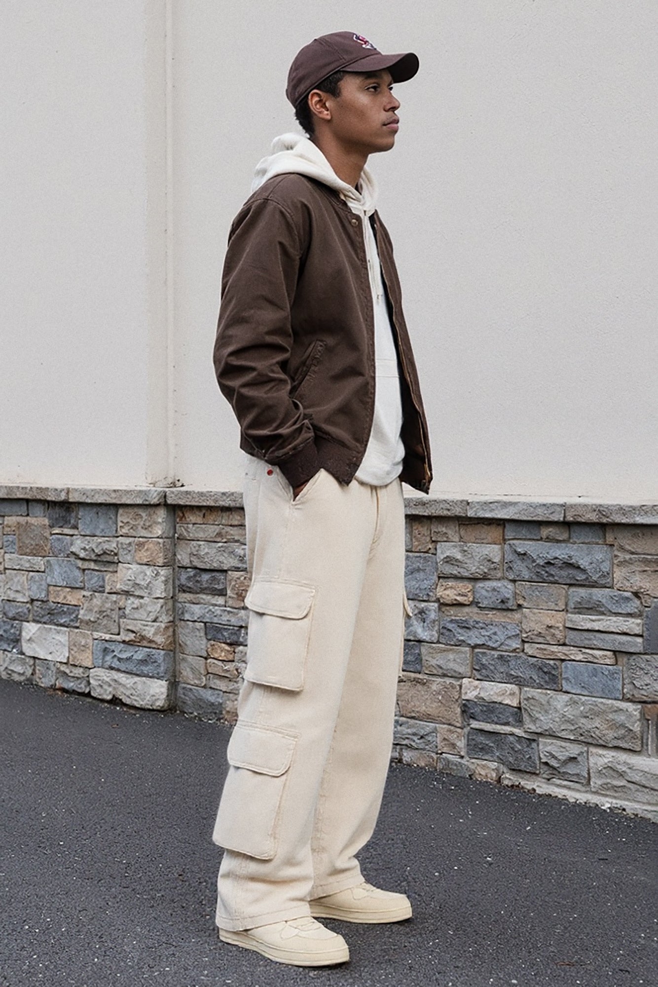 Classic Ecru Men's Wide Leg Cargo Jeans