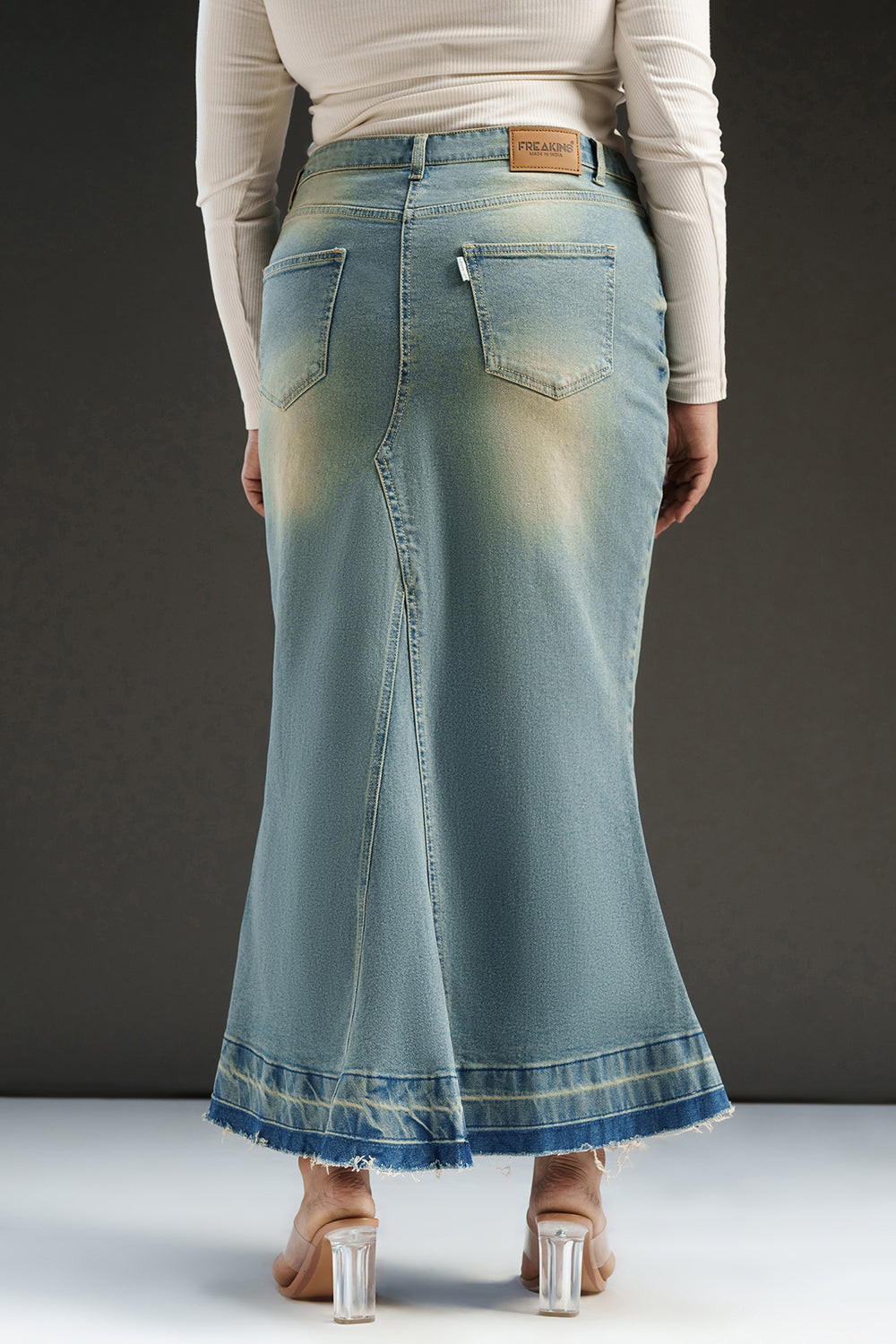 Antique Fade Curve Denim Mermaid Skirt