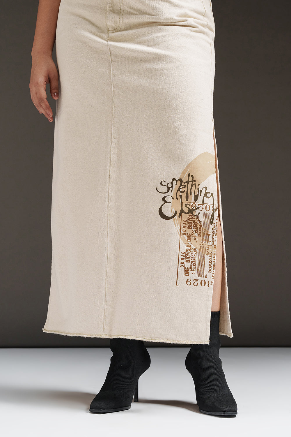 Vanilla Curve Denim Side Slit Maxi Skirt