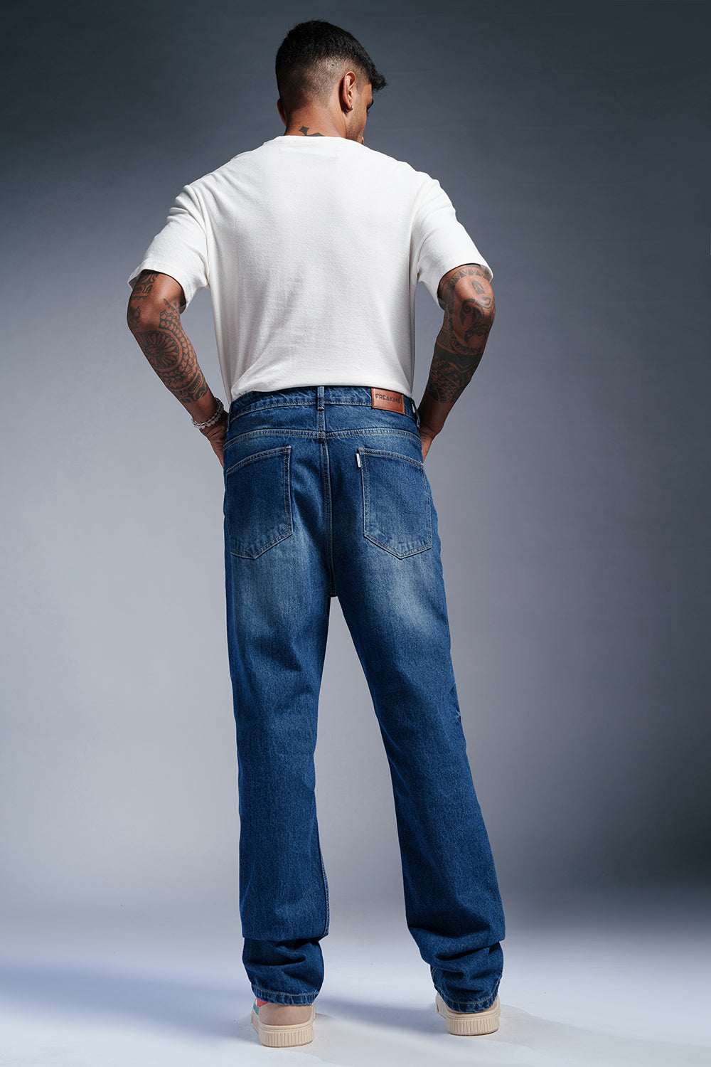 Opulent Blue Men's Straight fit Jeans