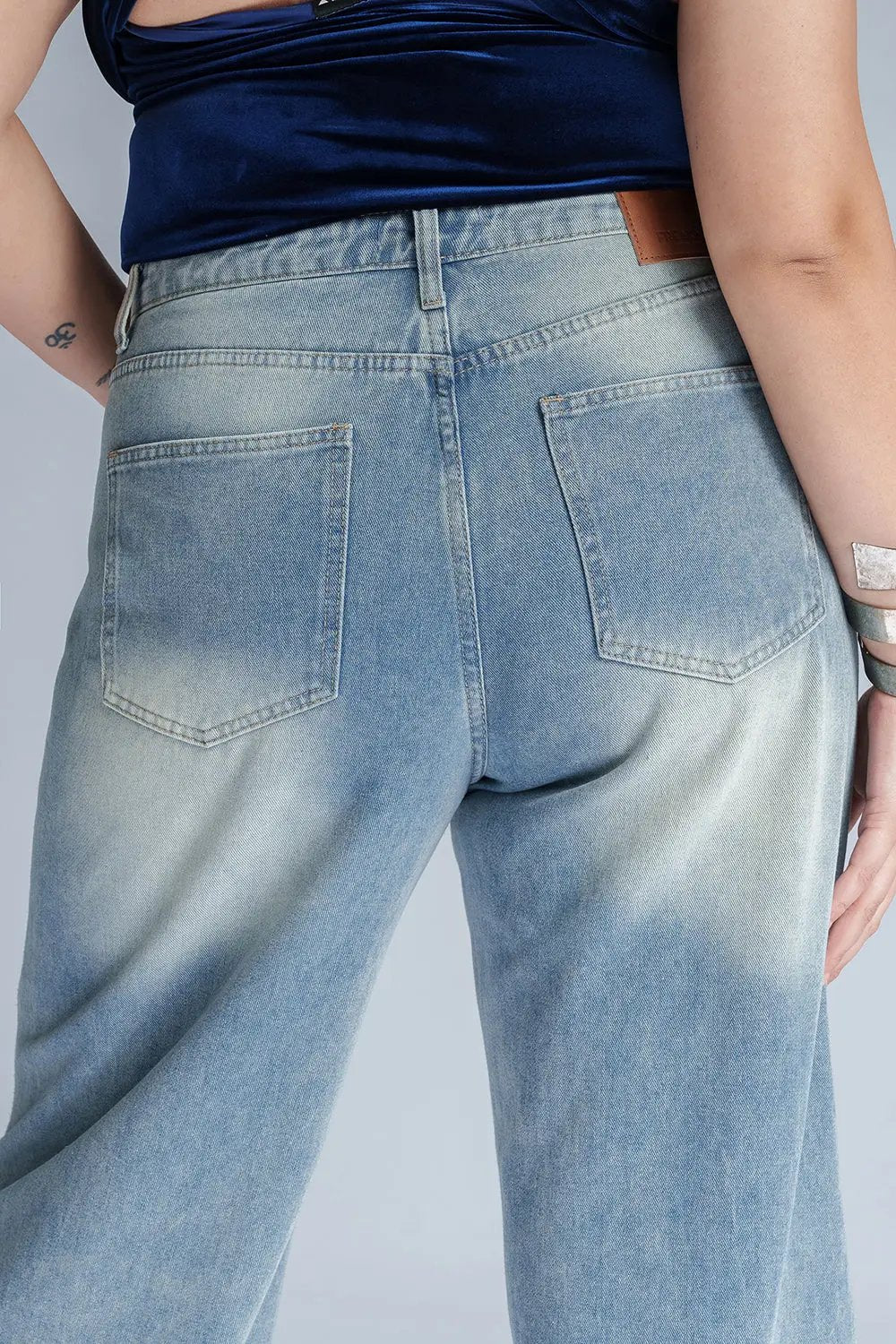 Serene Sky Curve Panelled Straight Fit Jeans