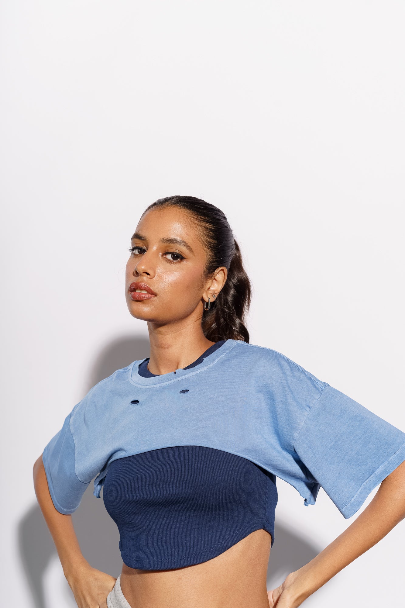 BLUE WRAP TEE