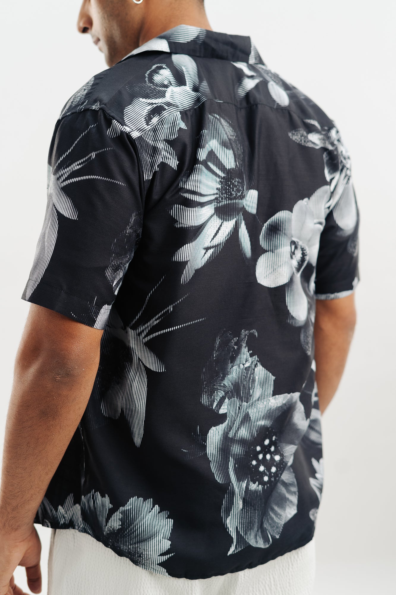 Monochromatic Men's Meadow Shirt