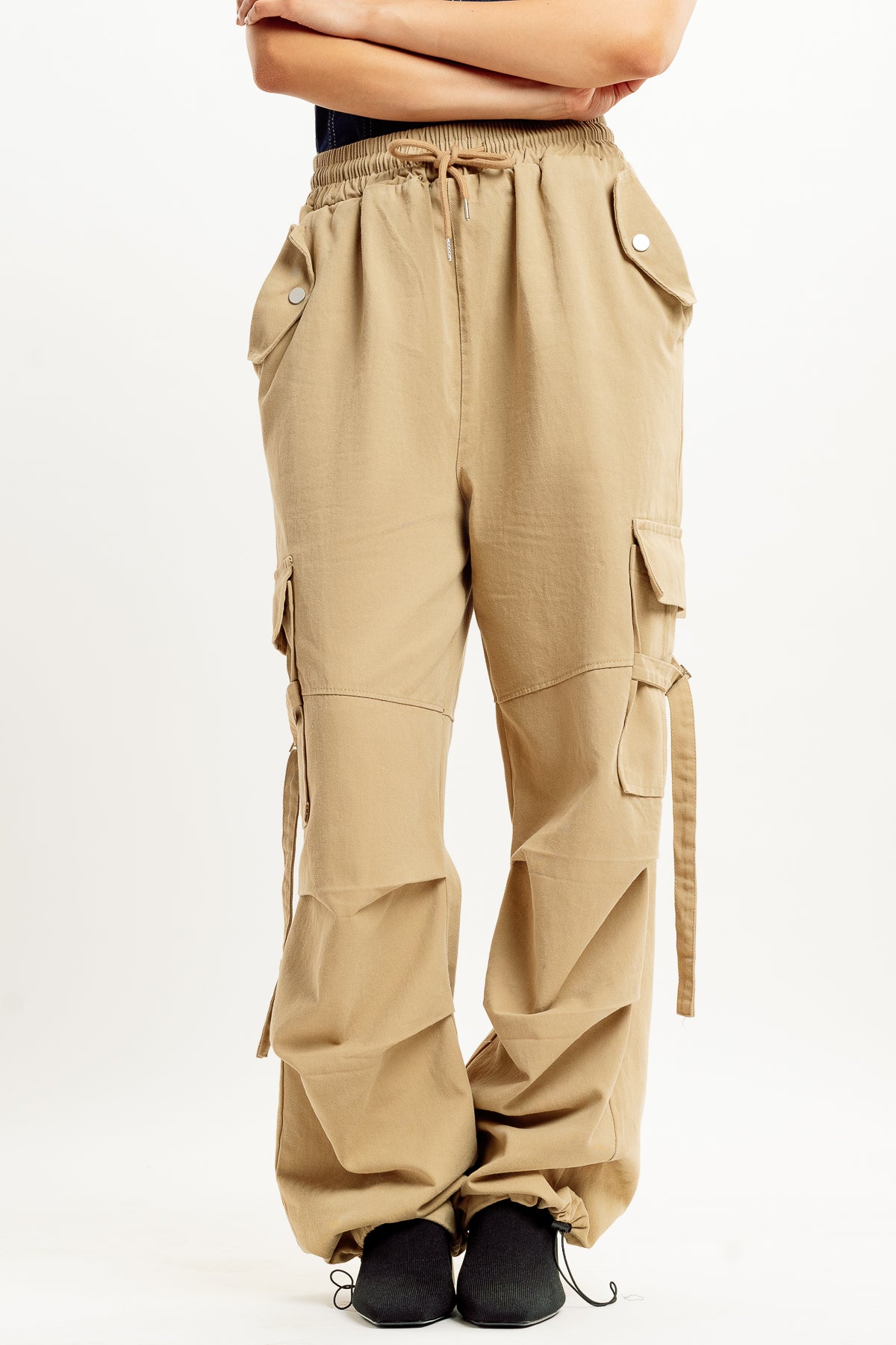 Women´s Green Trousers | Explore our New Arrivals | ZARA India