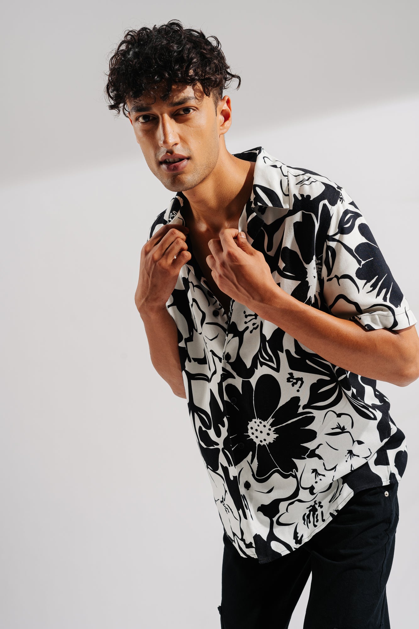 Black flower 2024 shirt mens