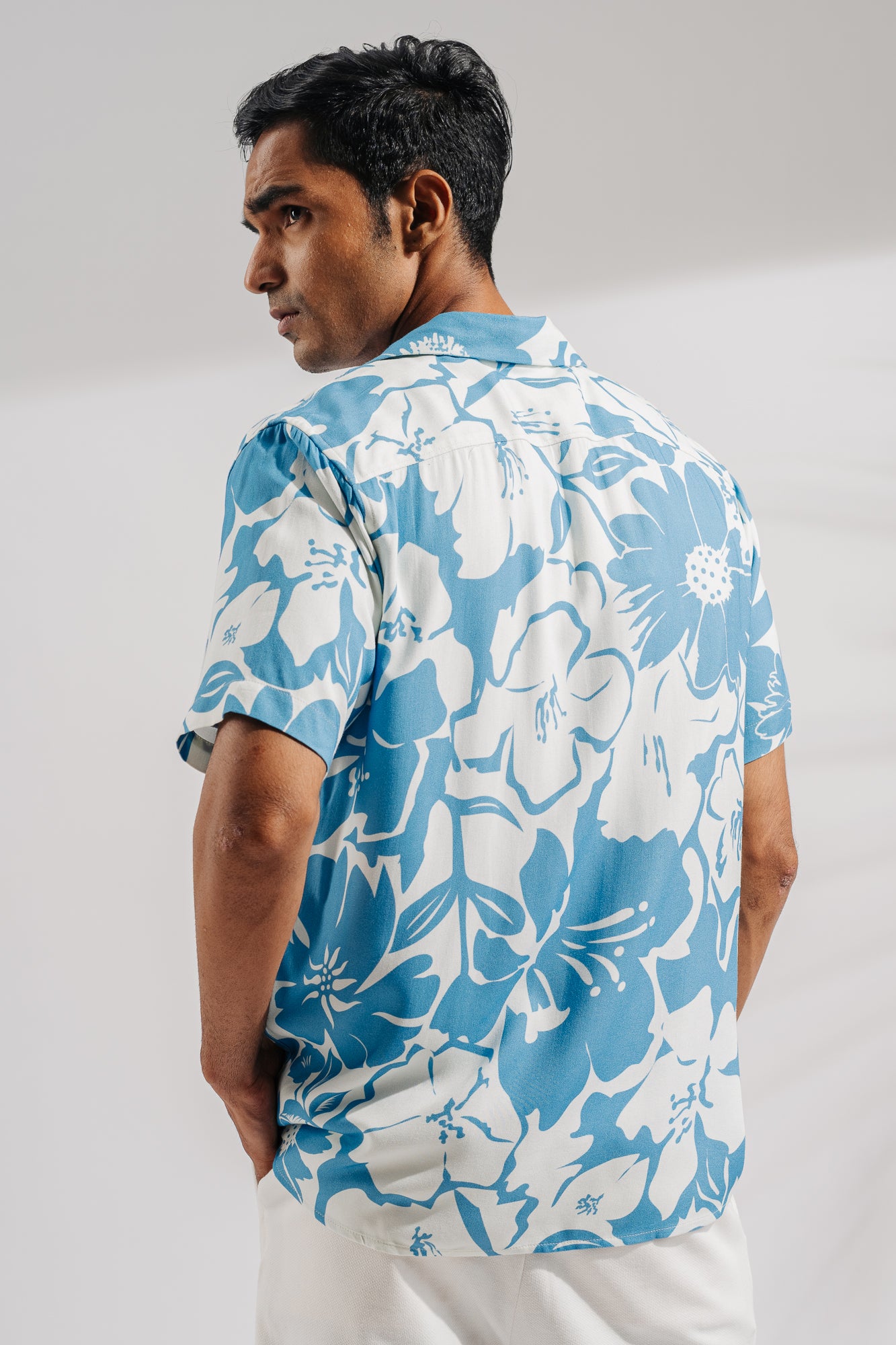 Blue floral outlet shirt