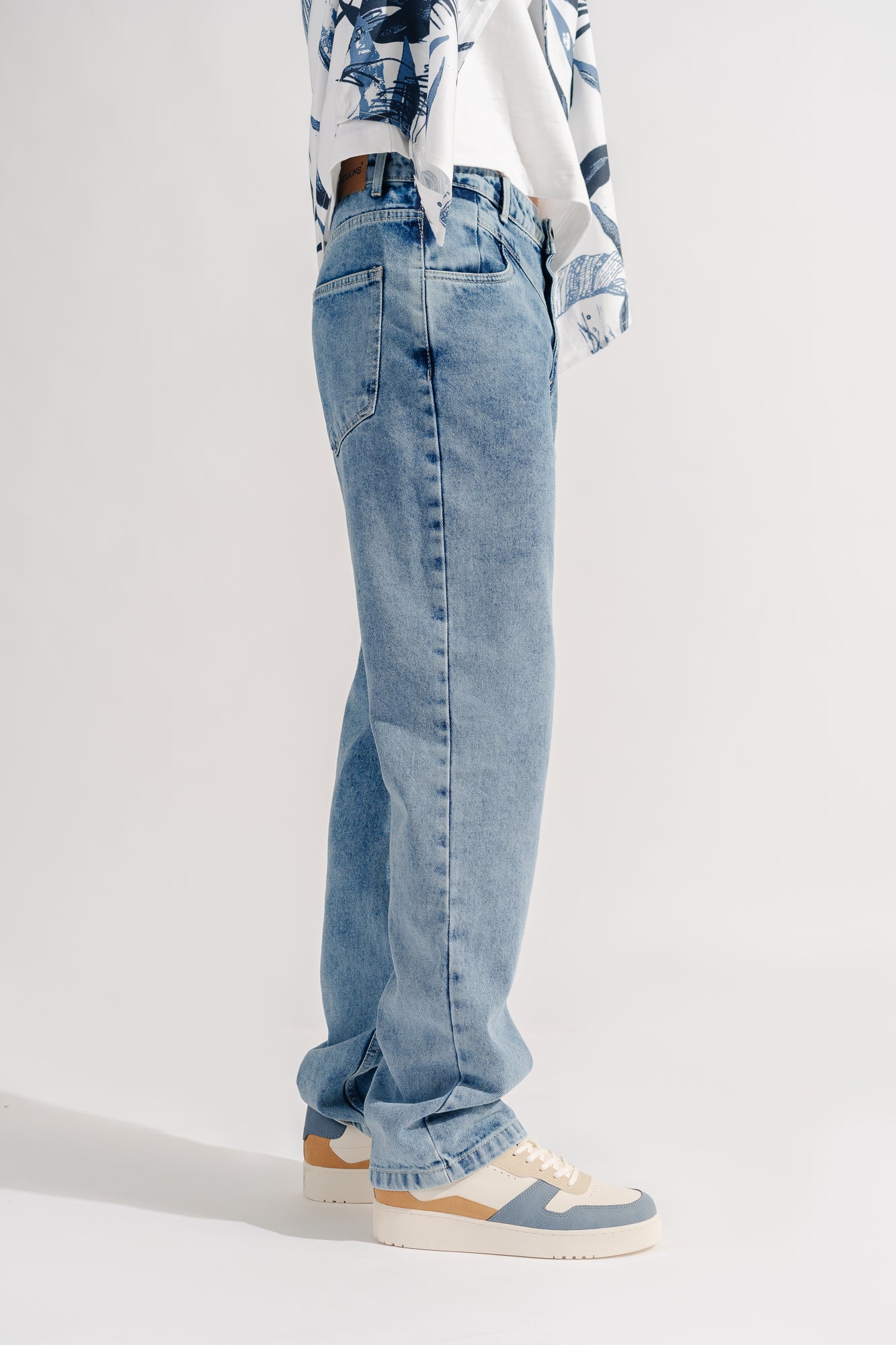 Fish store cut jeans