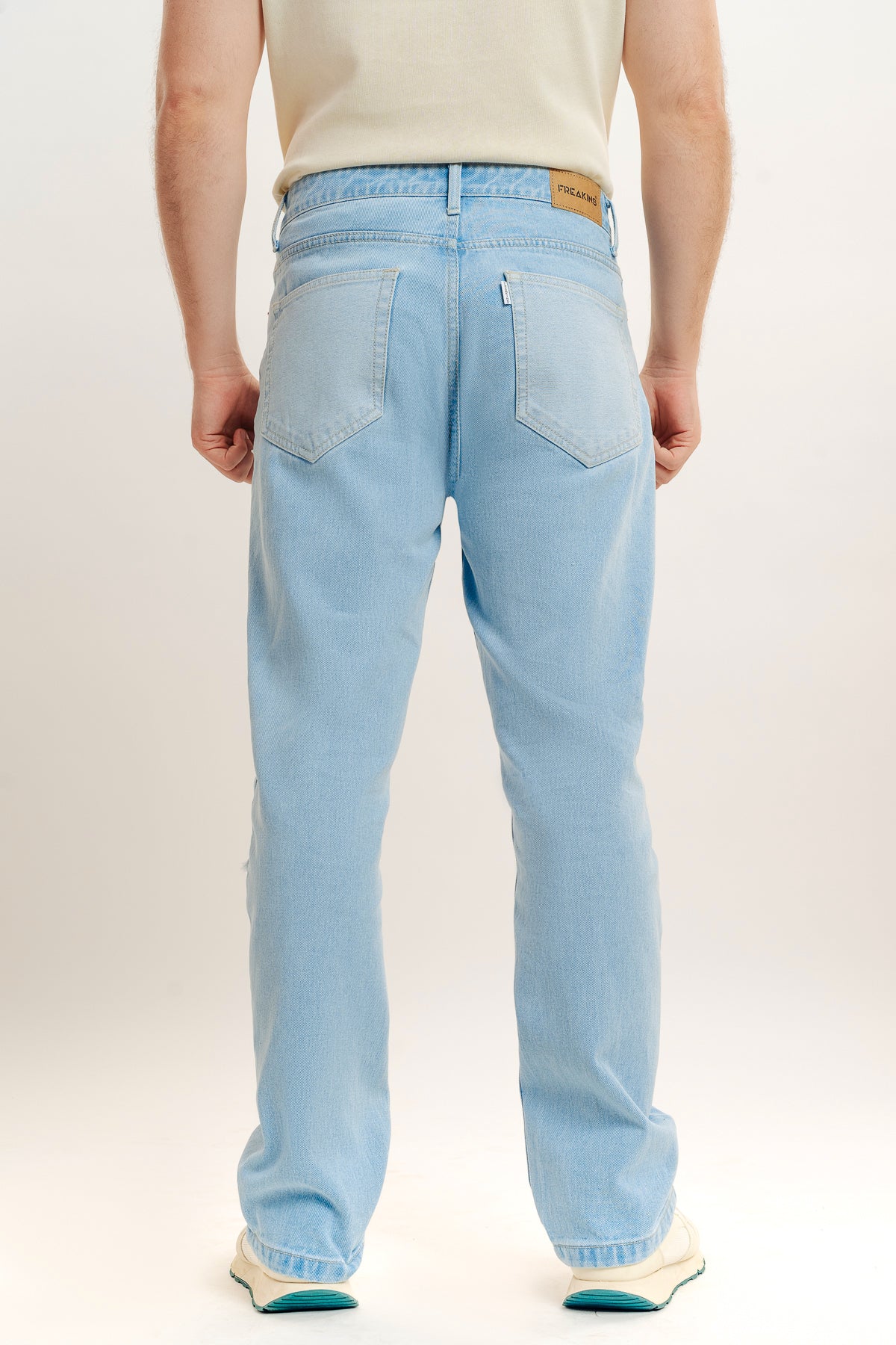 Men's Light Blue Straight Jeans