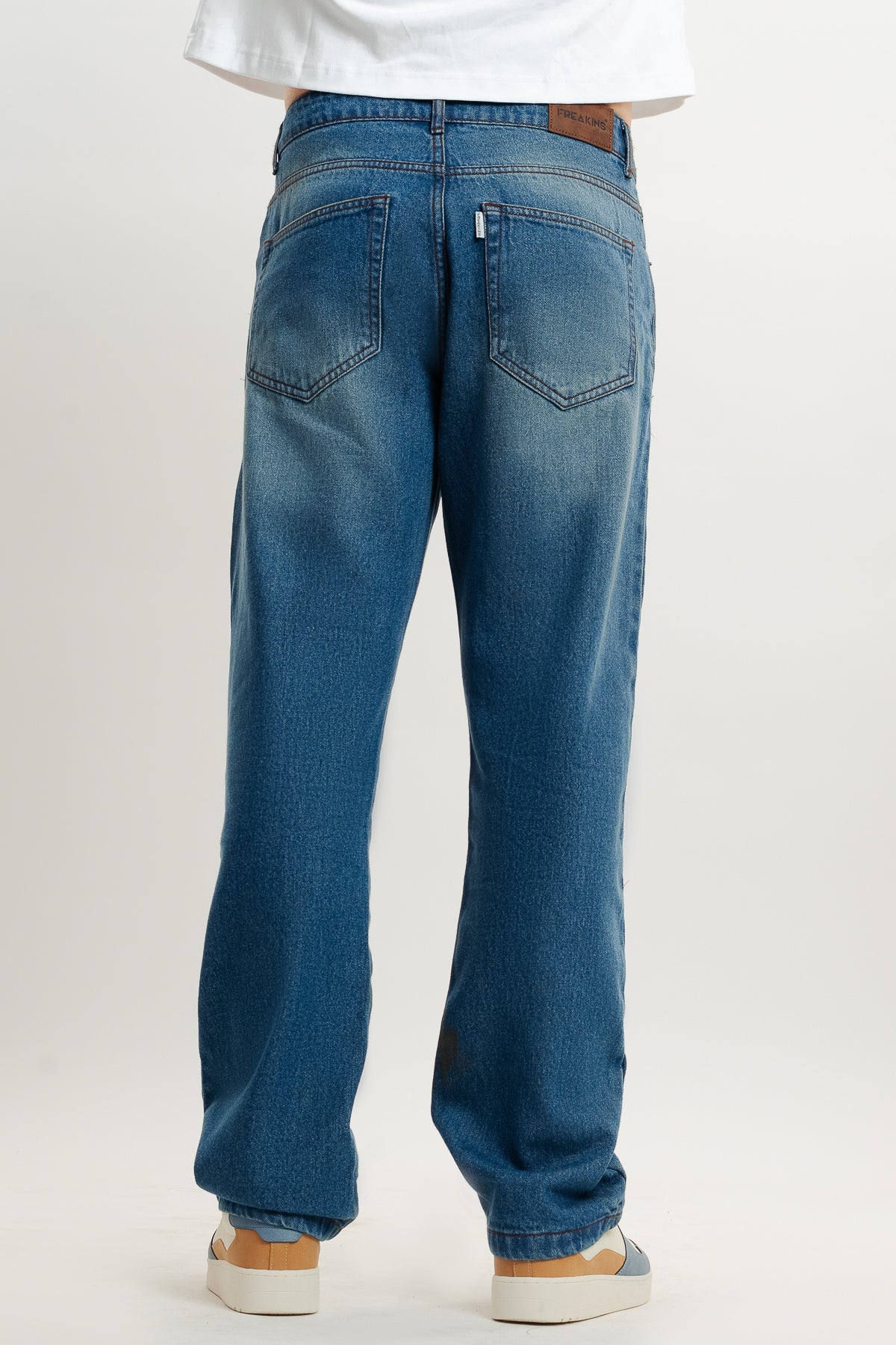 Men's Mid Blue Straight Jeans