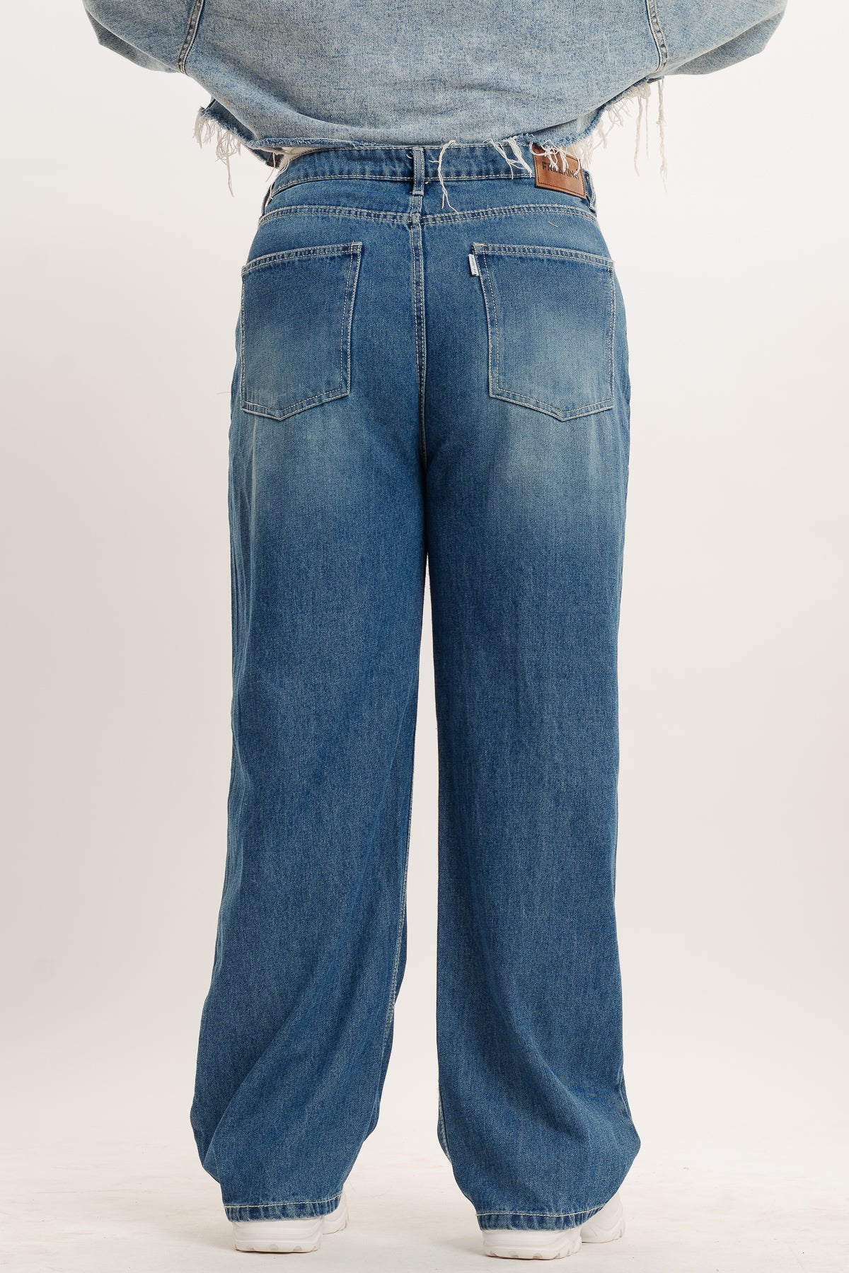 Curve Modish Straight Jeans