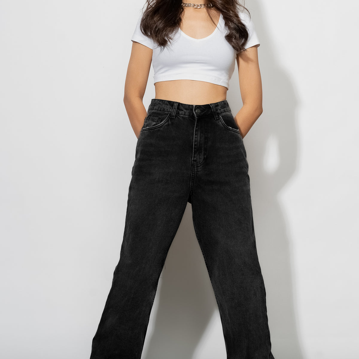 CHARCOAL STRAIGHT JEANS