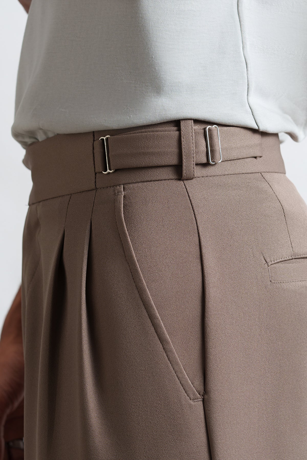 Mocha Mousse Buckle Detail Men's Korean Pants