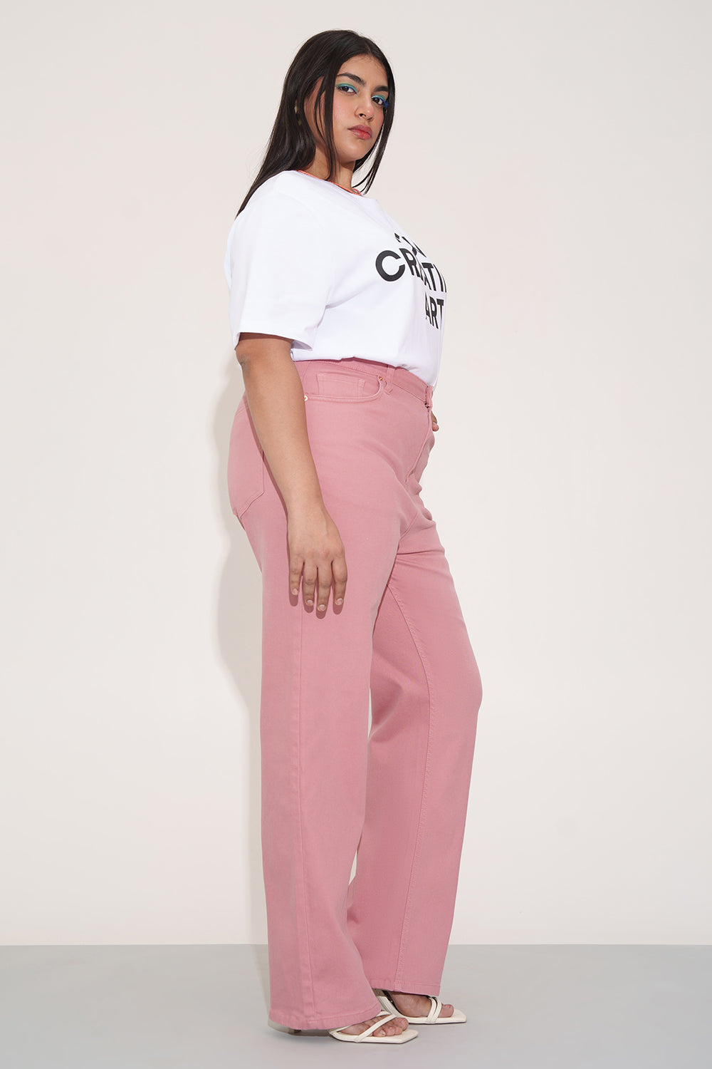 Wistful Rose Curve Straight Fit Jeans