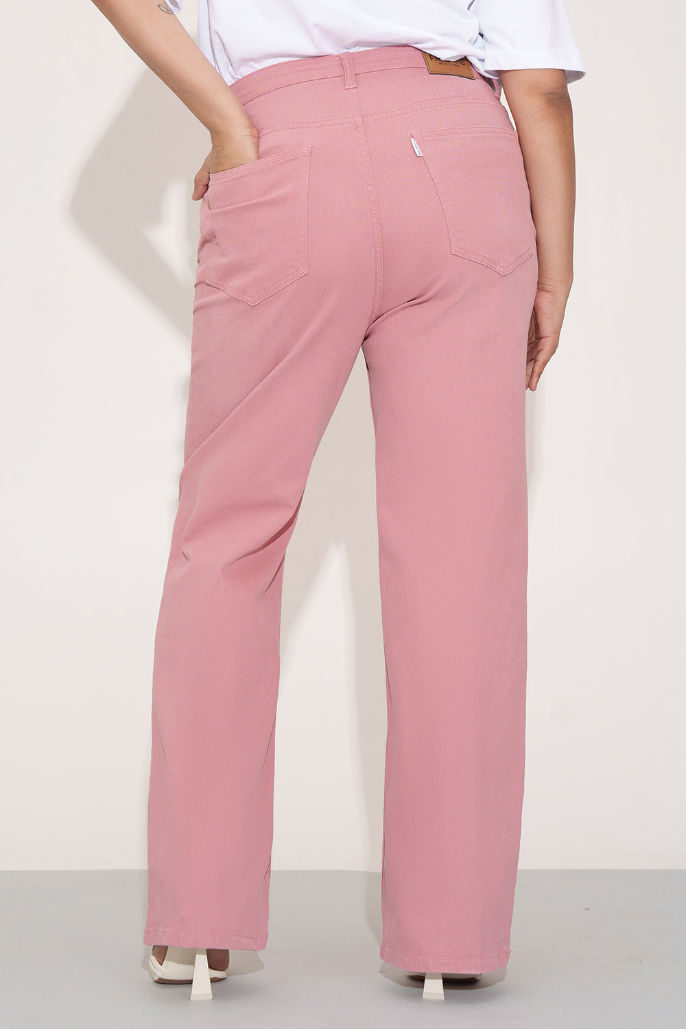 Wistful Rose Curve Straight Fit Jeans