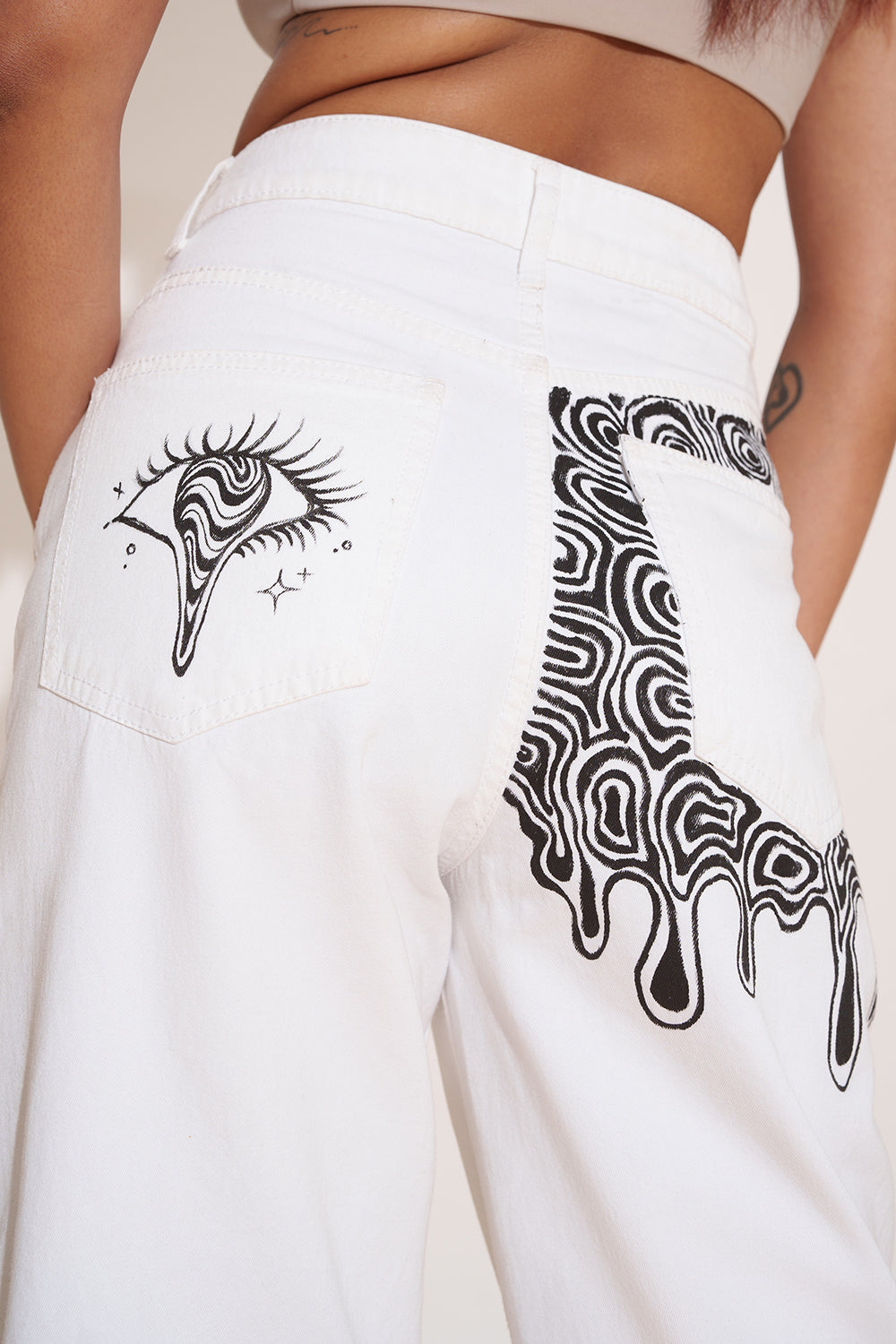 Classic Wide-Eyed Art Wide Leg Jeans