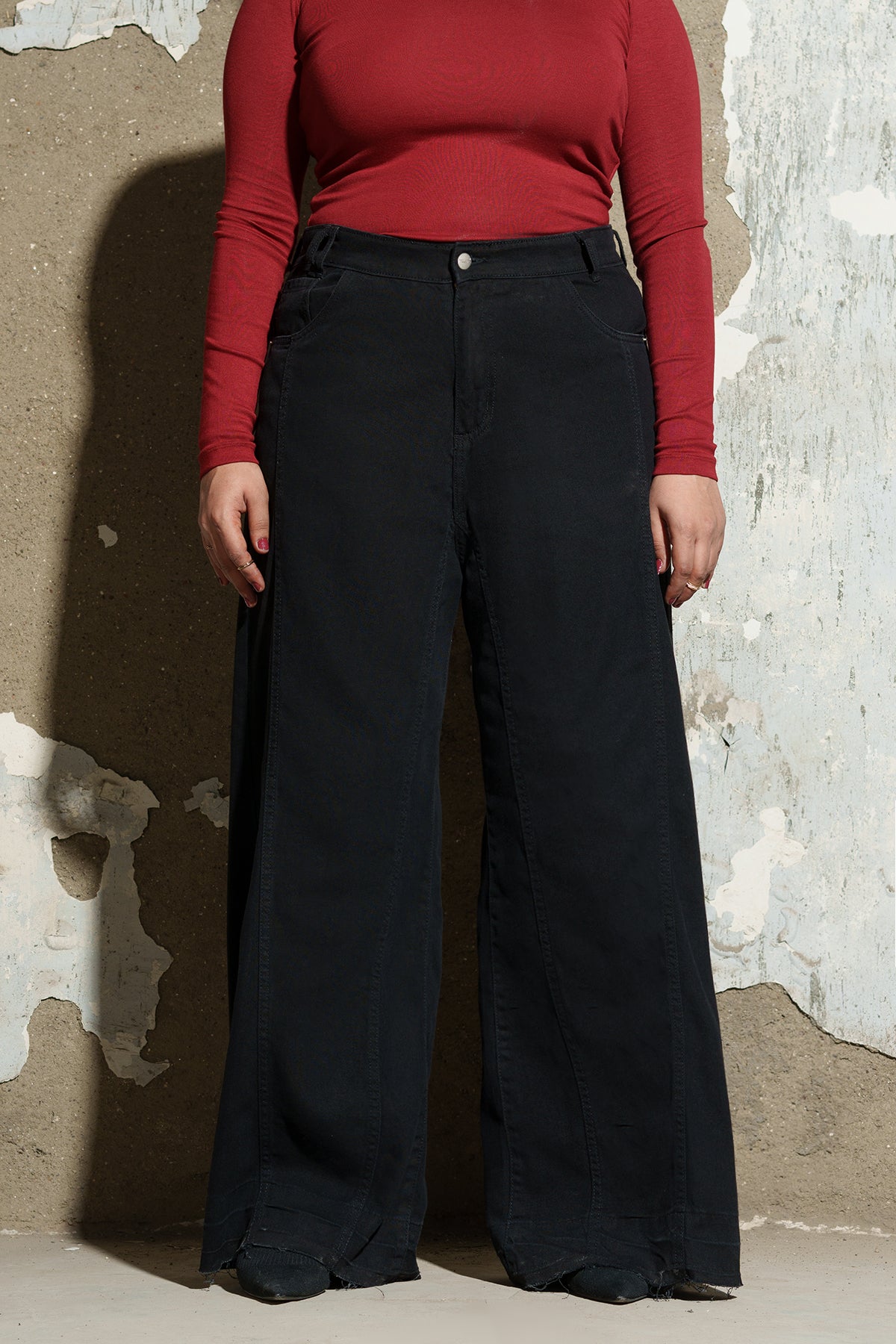 Bold Black Curve Denim Flared Korean Pants