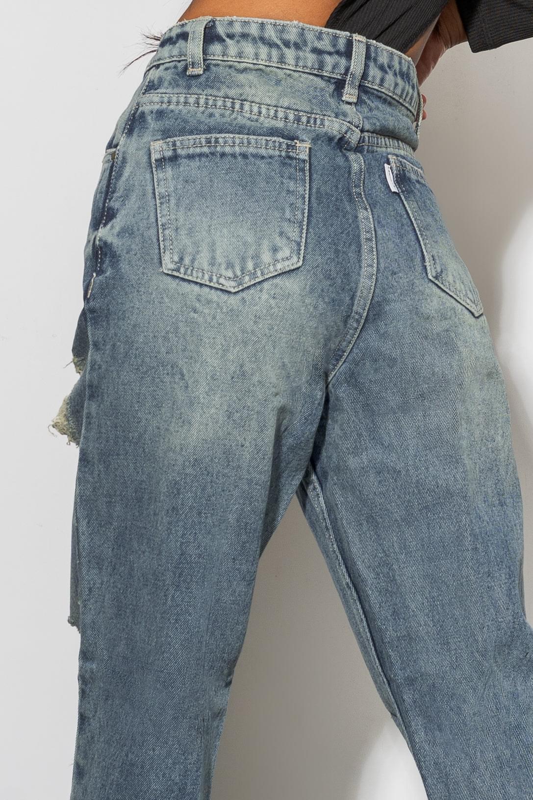 90's vintage mom jeans
