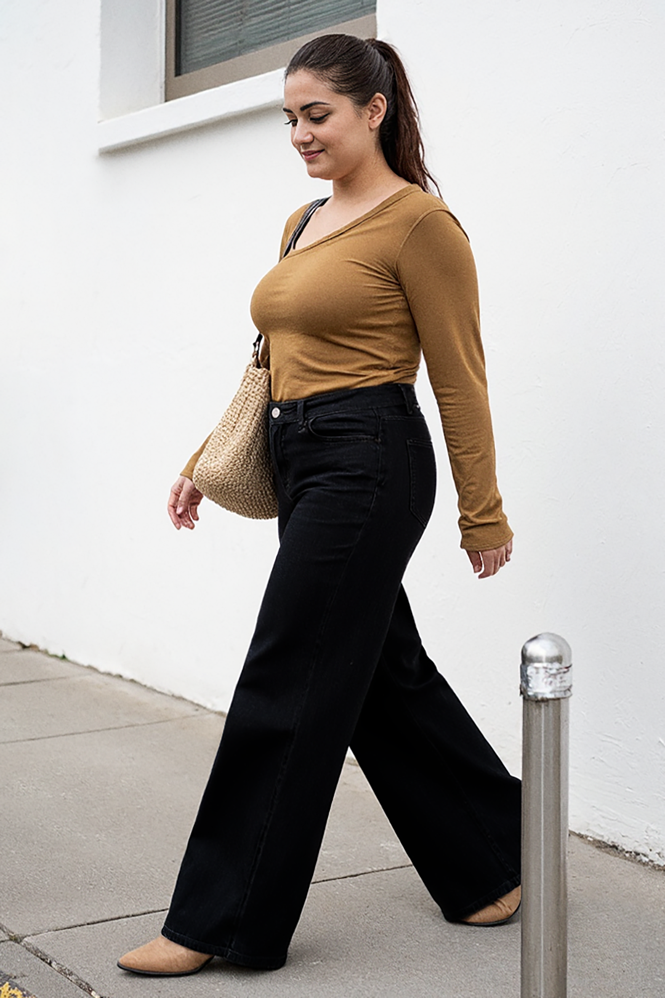 Clean Black Curve Straight Jeans