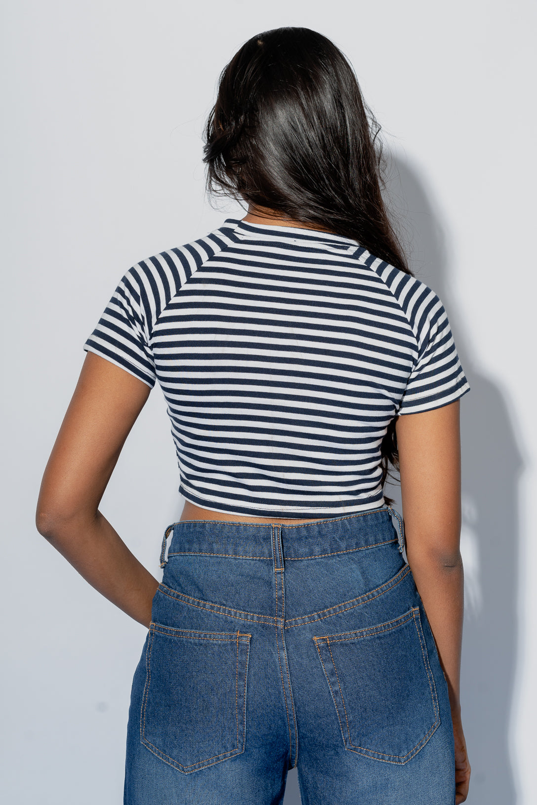 STRIPPED FITTED CROP TOP