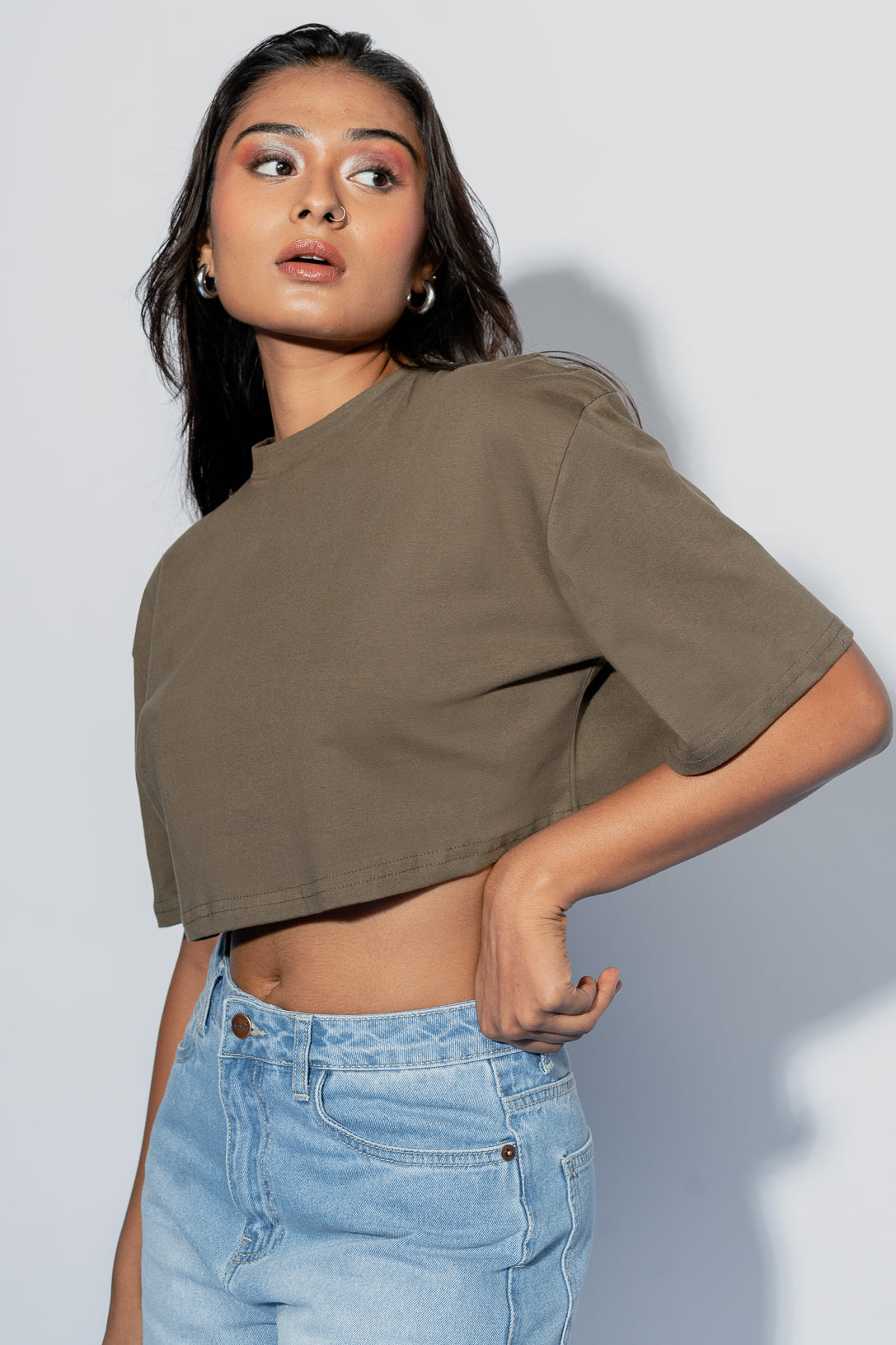 OLIVE OVERSIZED TOP
