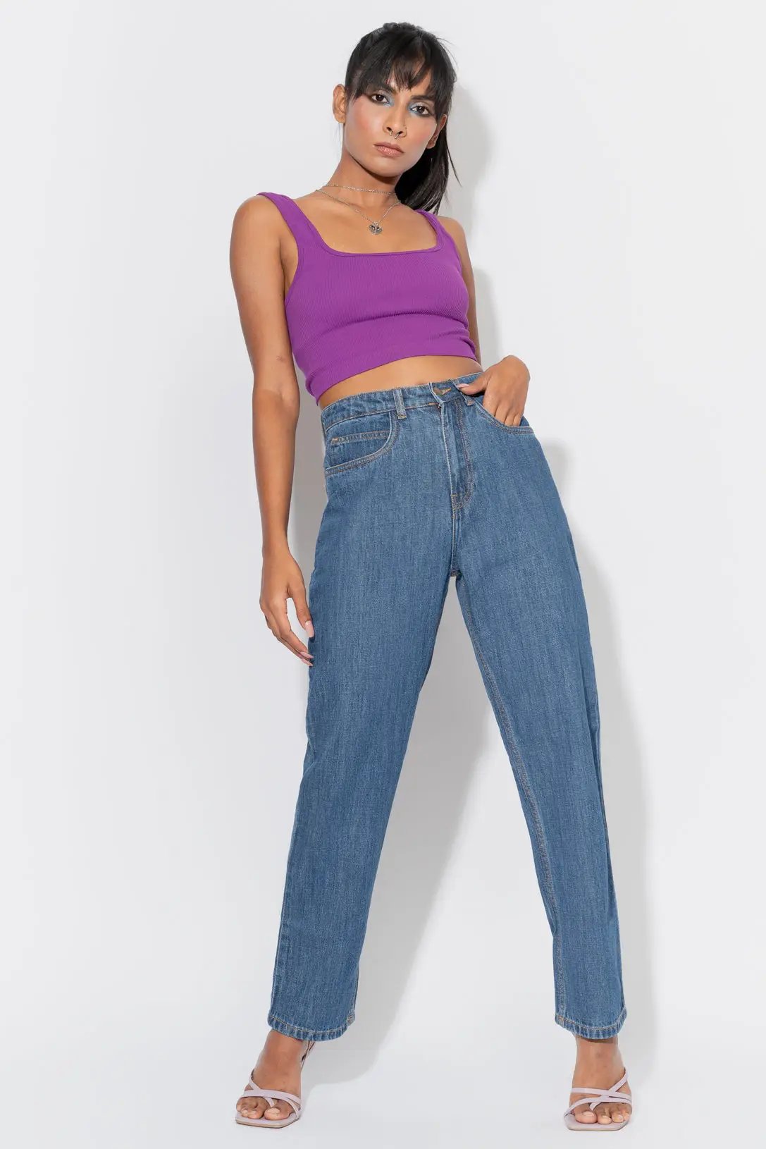 MID BLUE HIGH WAIST MOM FIT JEANS