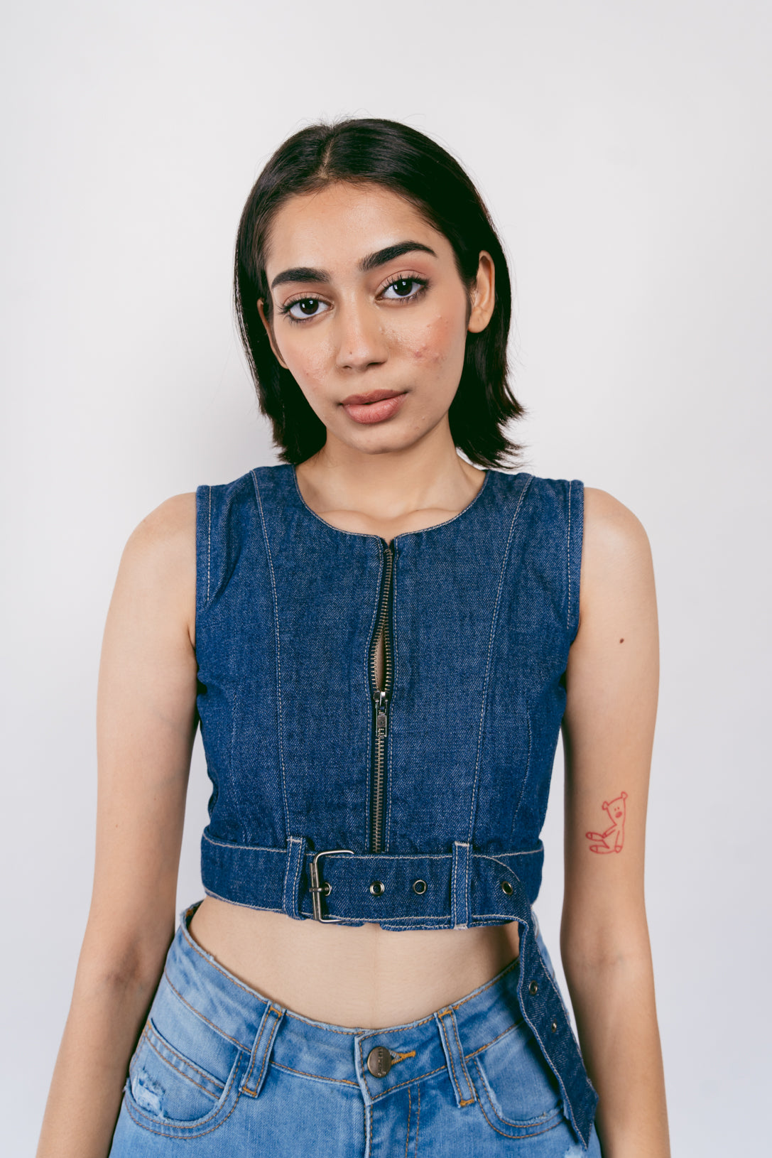 BELTED CROP TOP