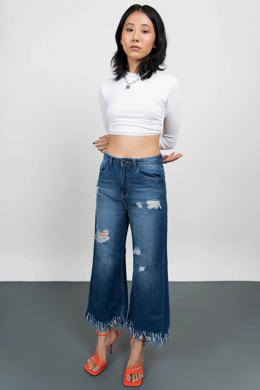 ECO-WASHED FLARE JEANS WITH DISTRESS