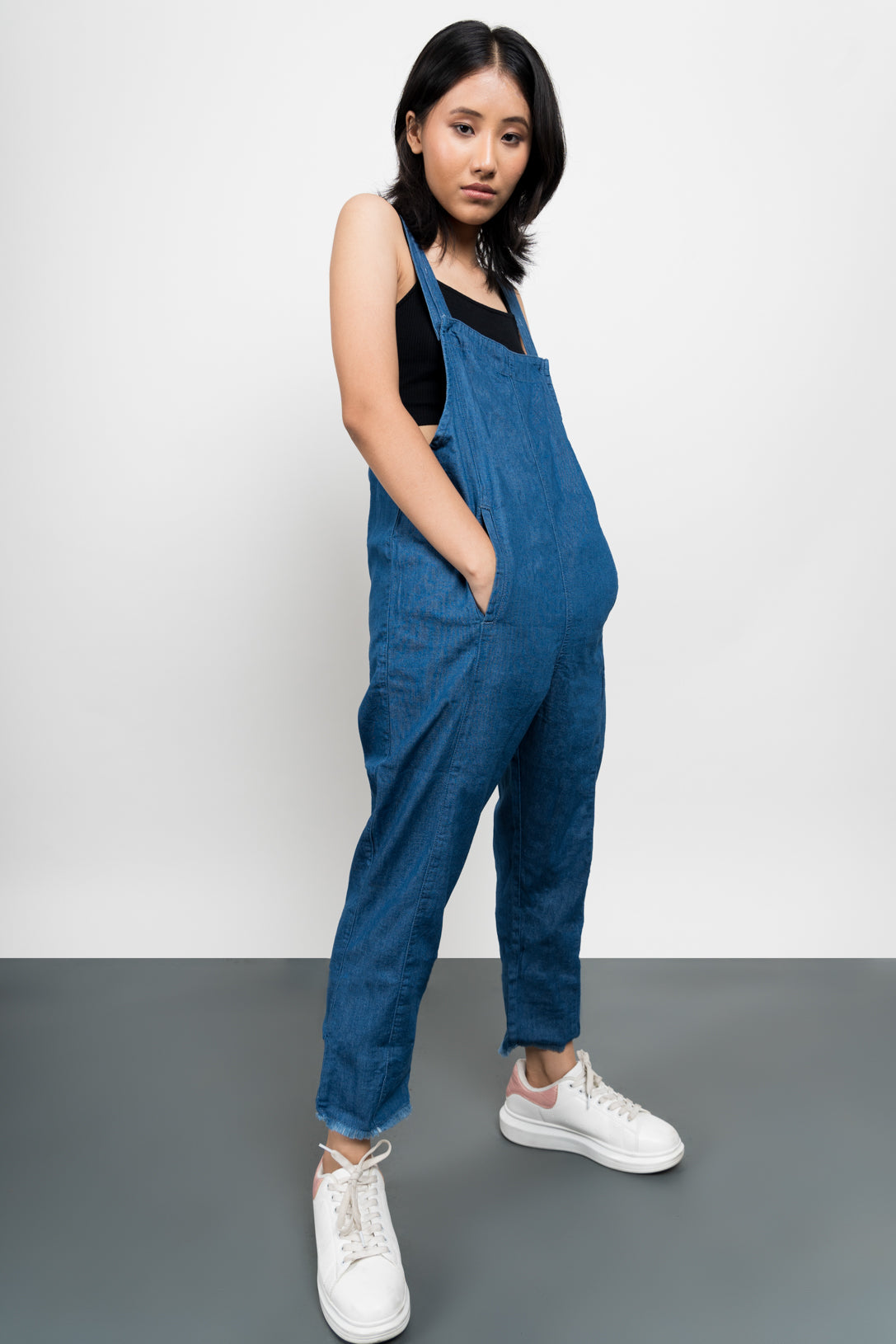 ECO-FRIENDLY MID BLUE DENIM DUNGAREE