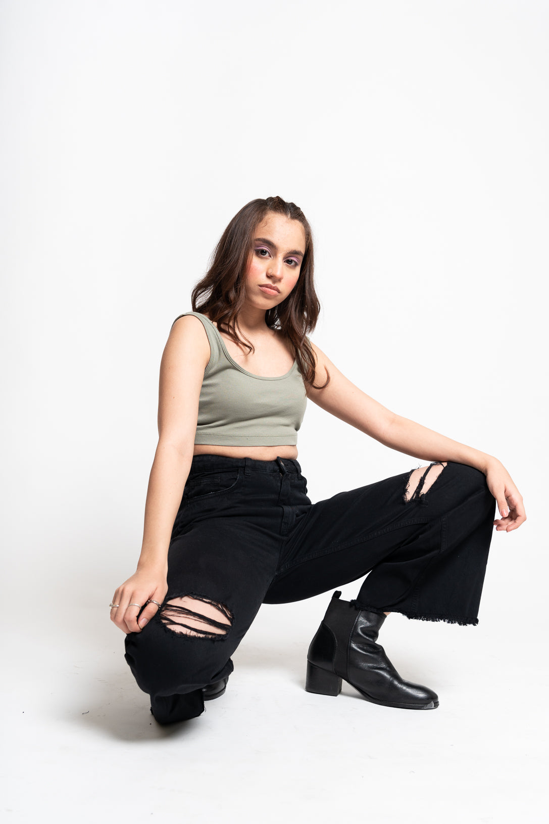 KNEE CUT BLACK WIDE LEG JEANS
