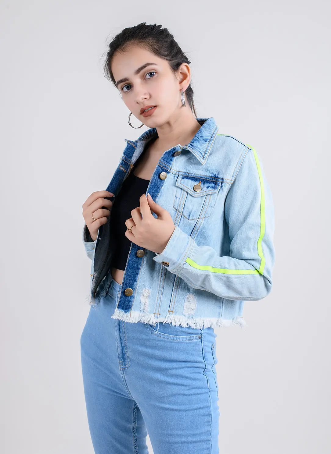 CROPPED DENIM JACKET WITH NEON SIDE TAPE