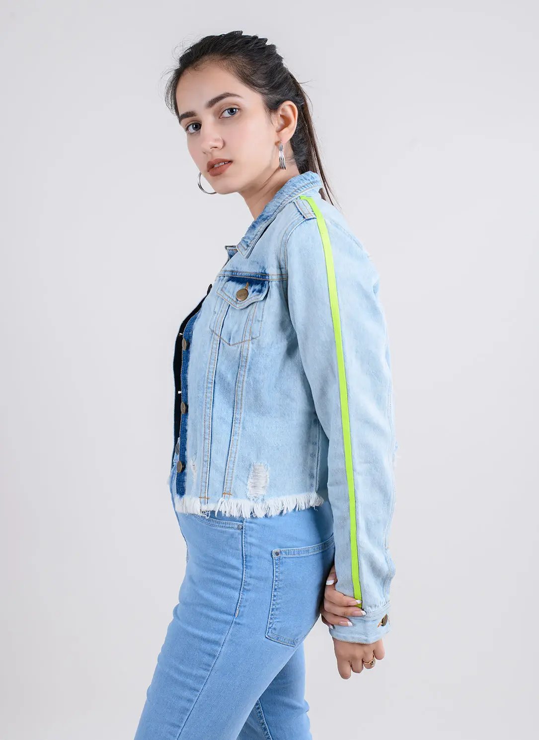 CROPPED DENIM JACKET WITH NEON SIDE TAPE