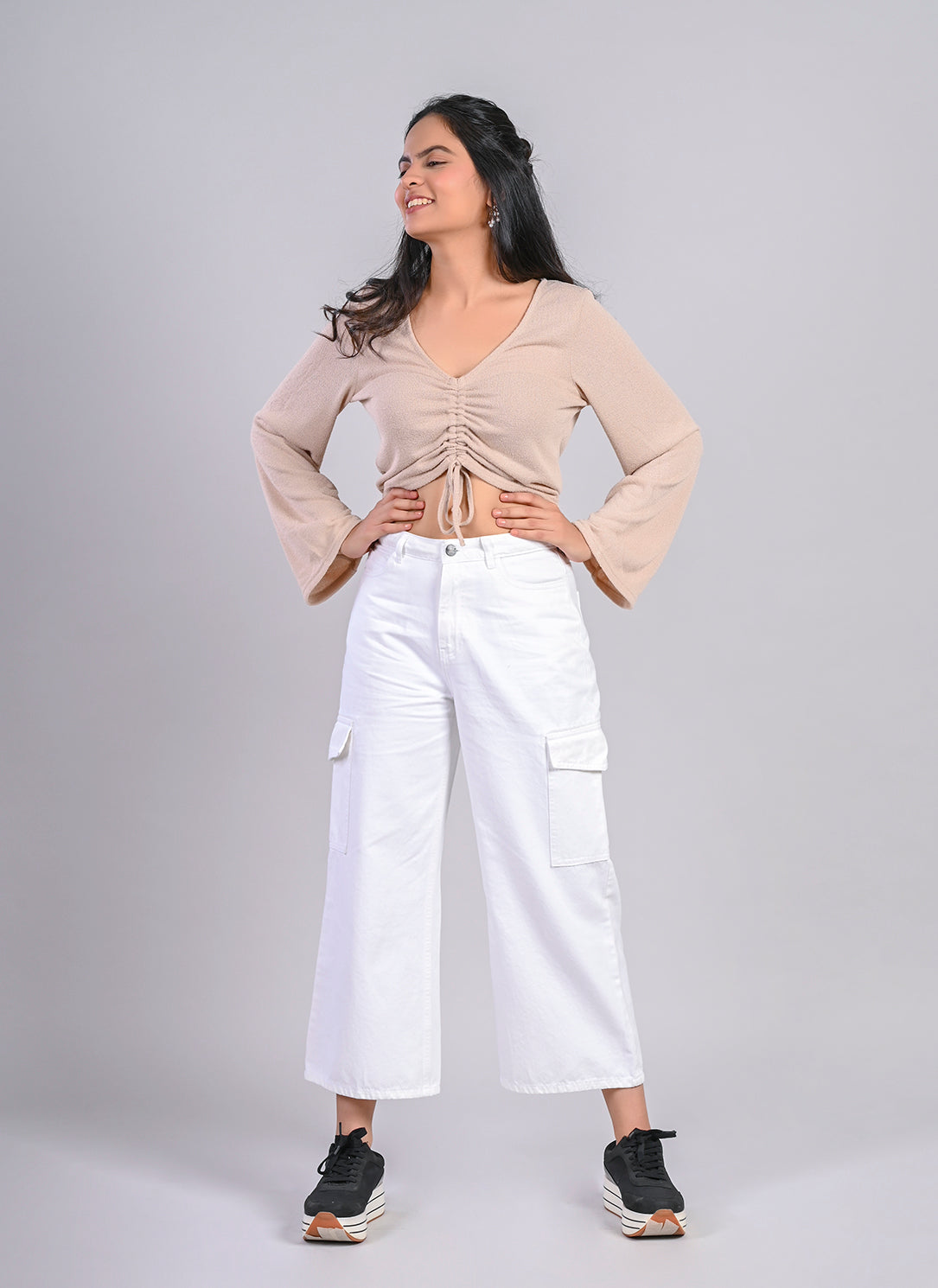 ELASTICATED CARGO UTILITY JEANS IN WHITE