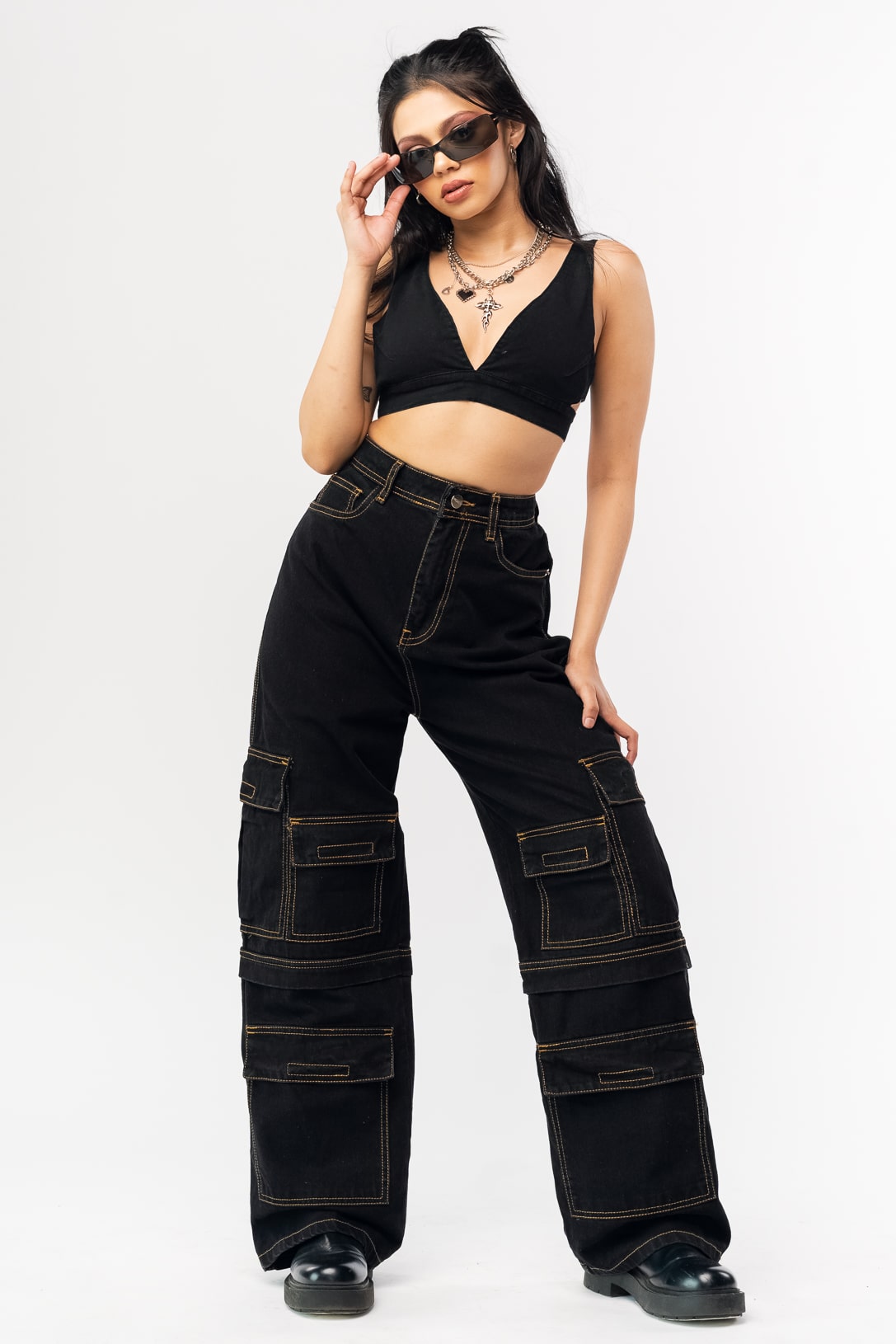 BLACK LISTED CARGO JEANS