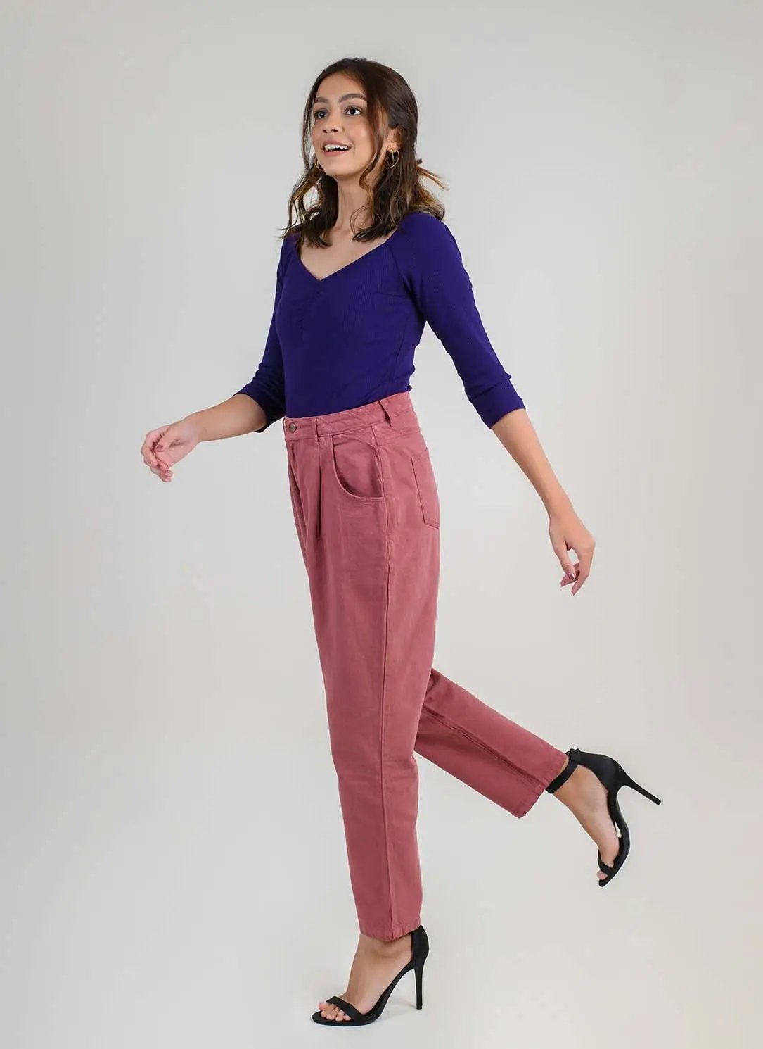 DUSTY PINK PLEATED SLOUCHY JEANS
