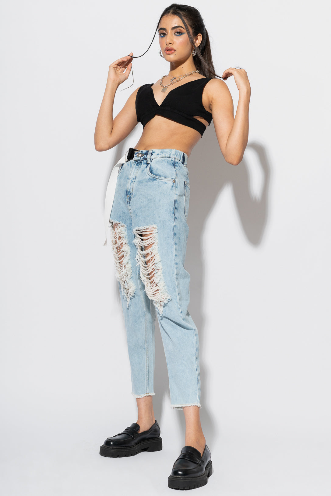 BELTED CARROT JEANS