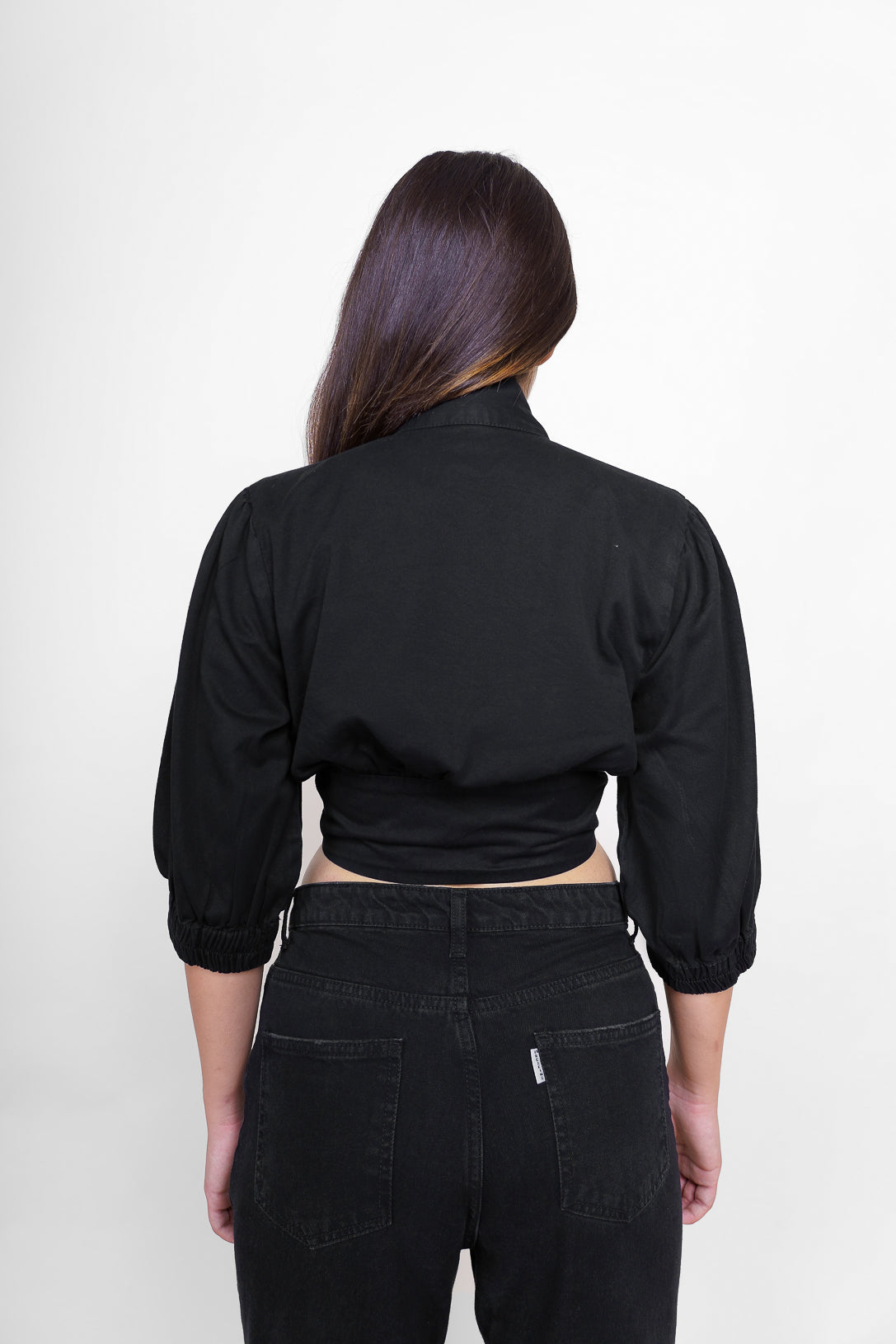 Puff sleeve knot top