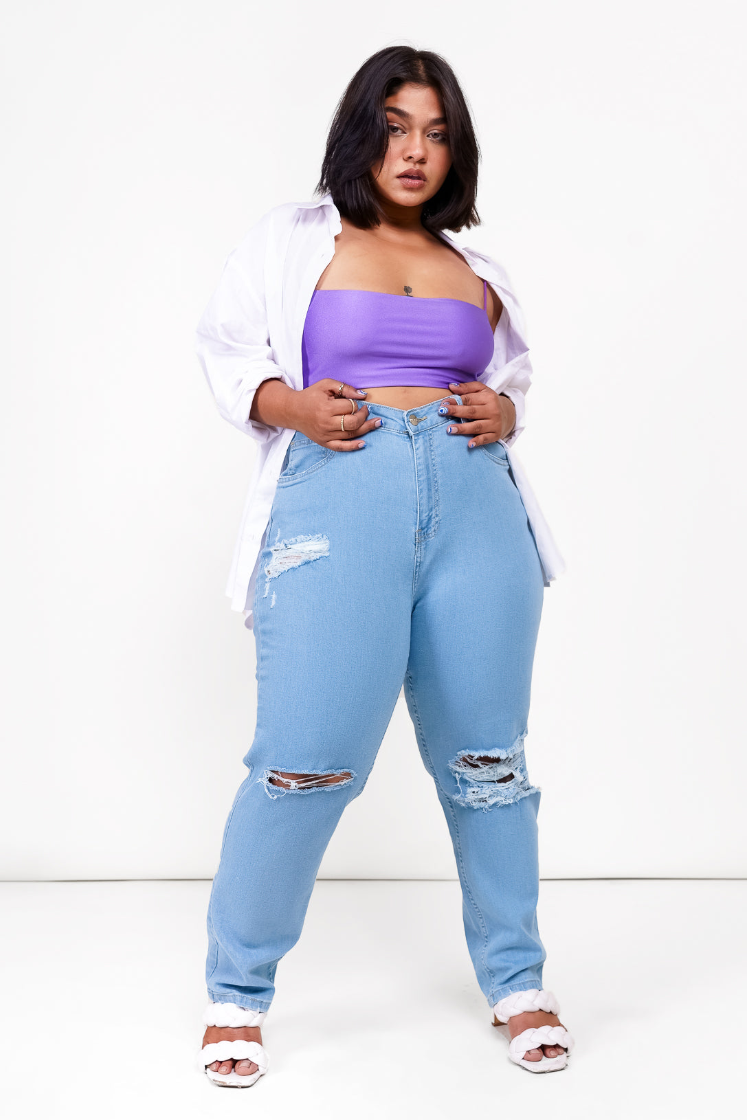 Distressed boyfriend jeans